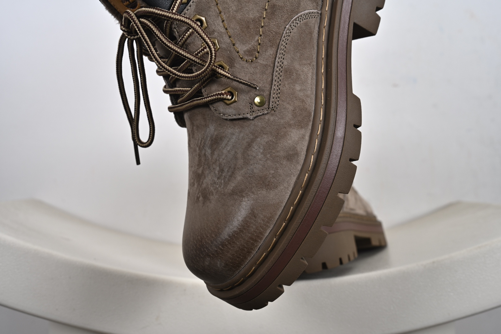 300 Timberland添柏岚/天伯伦加绒 户外中帮休闲大黄靴 TB10039M