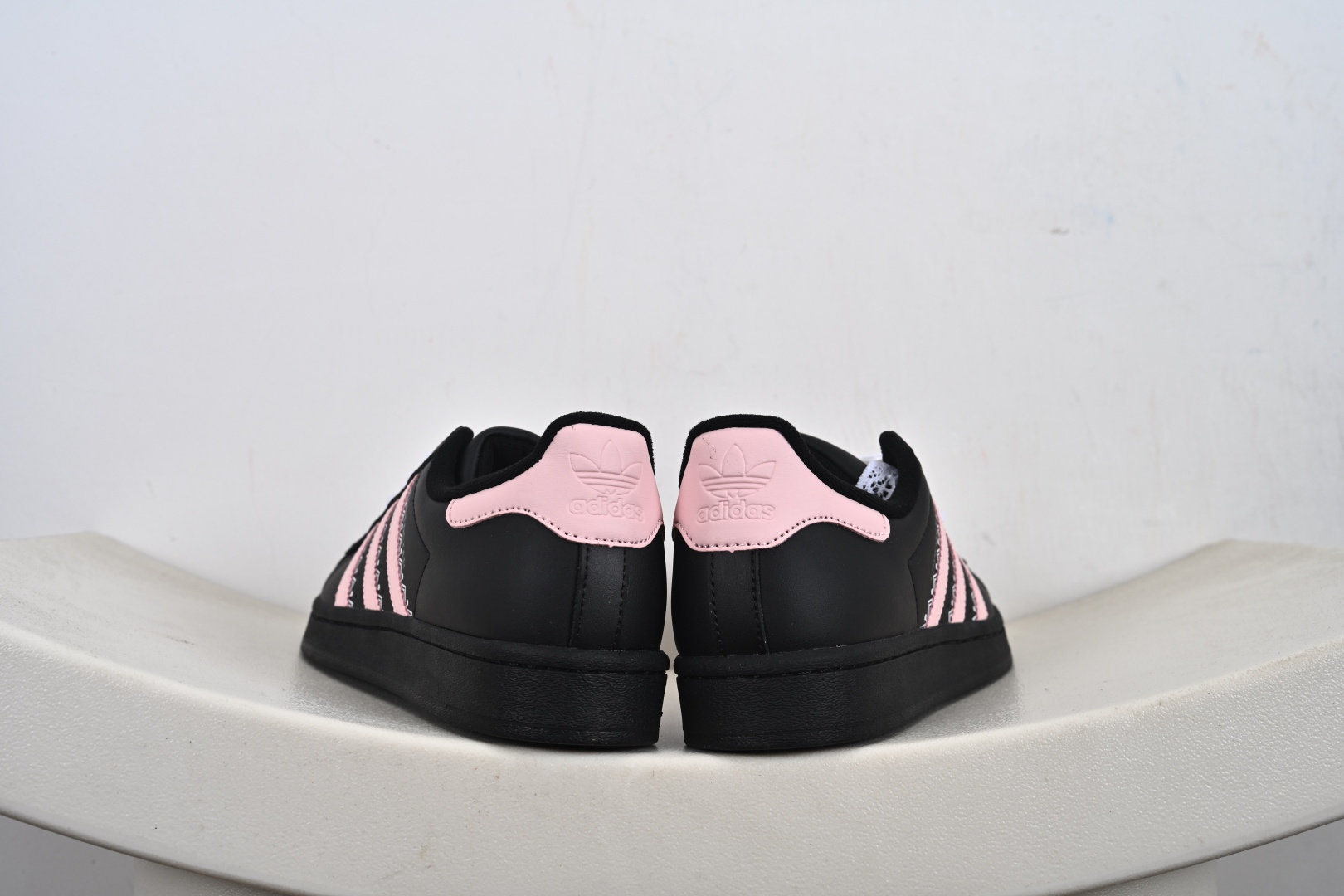 140 Adidas Originals Superstar 2025全新版本 贝壳头 JH9977