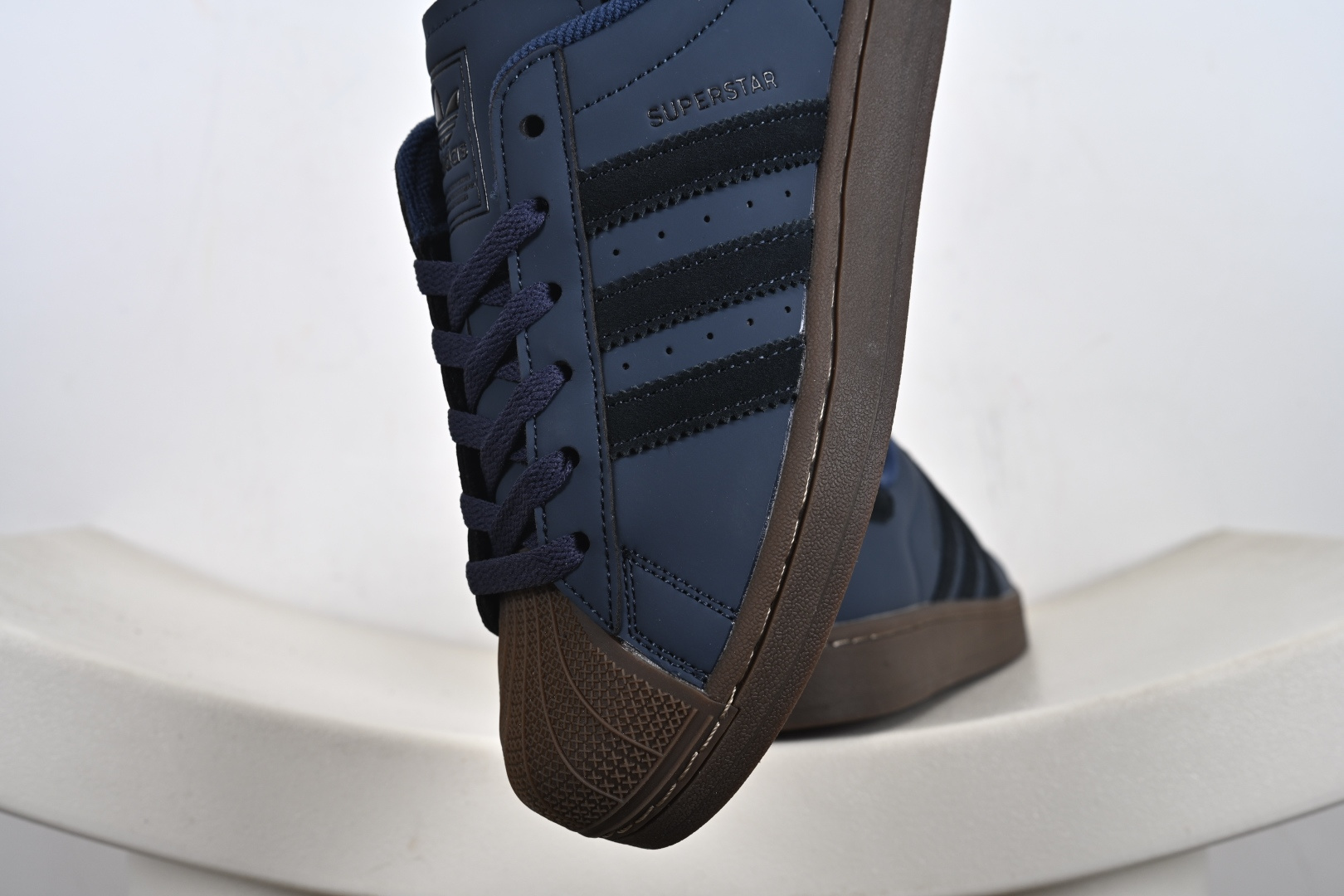 130 Adidas Originals Superstar II 贝壳头休闲板鞋 JQ3226