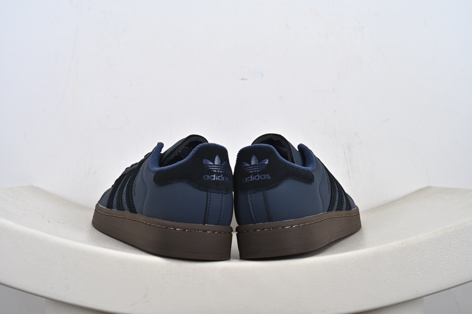 130 Adidas Originals Superstar II 贝壳头休闲板鞋 JQ3226