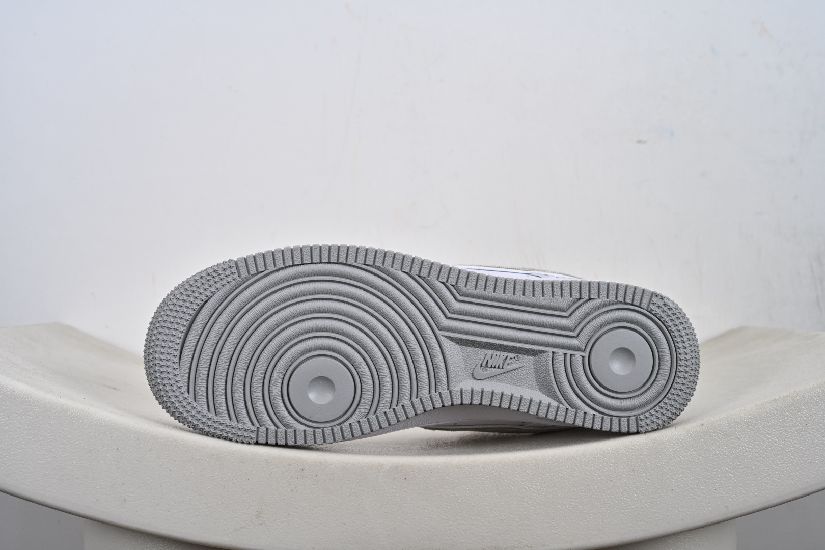 240 NIke Air Force 1 '07 Low “LV，GUCCI联名——棕白色”空军一号 低帮 运动鞋 XX3168-131