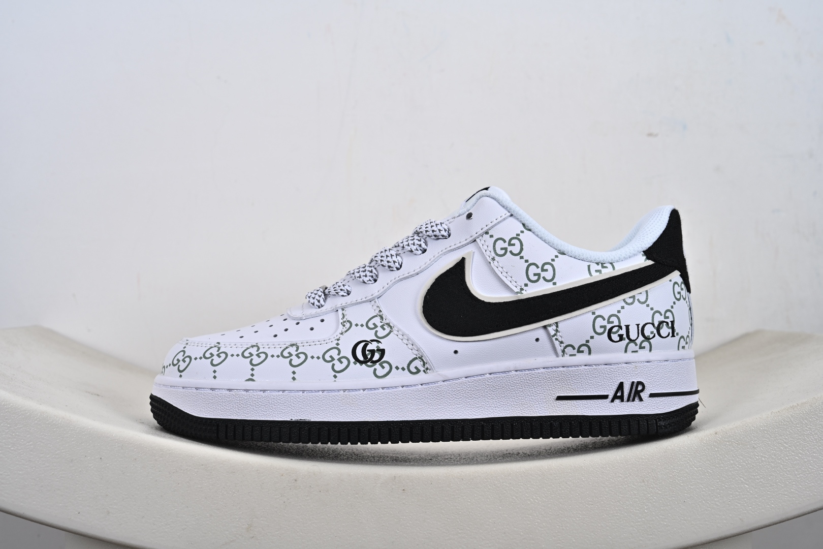 240 NIke Air Force 1 '07 Low “LV，GUCCI联名——棕白色”空军一号 低帮 运动鞋 XX3168-132
