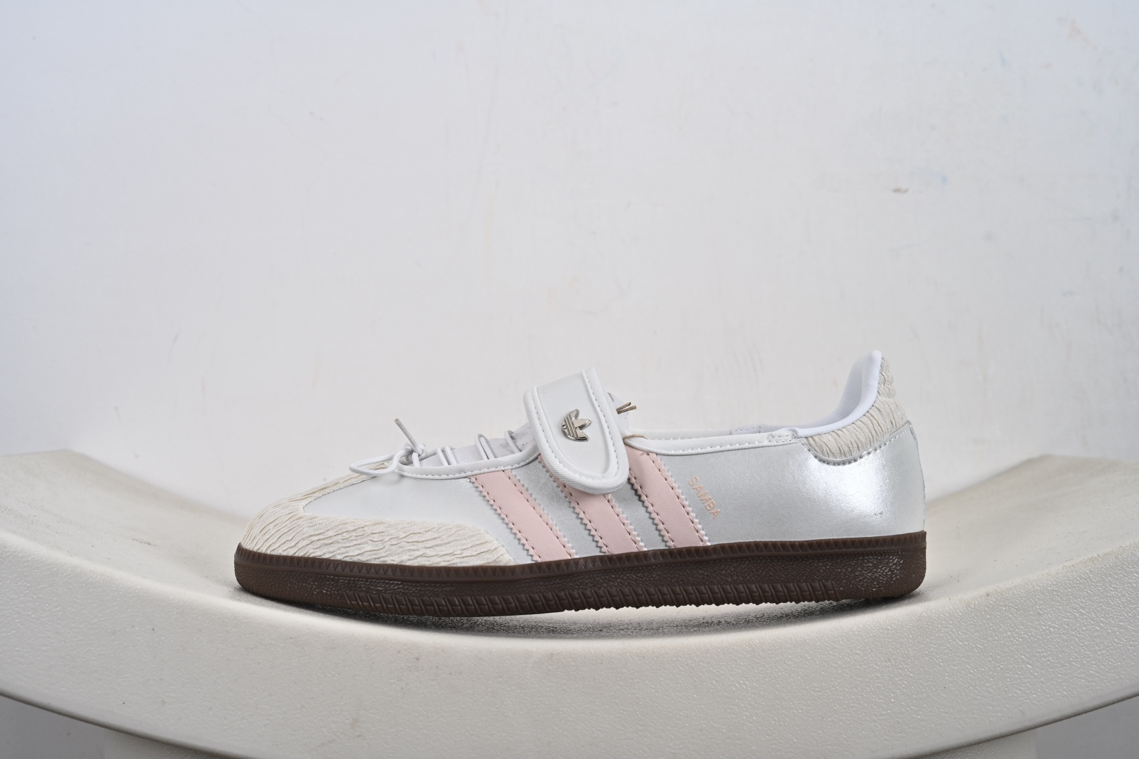 160 AD 阿迪 Samba Jane 桑巴 玛丽珍 低帮休闲鞋 JR4482