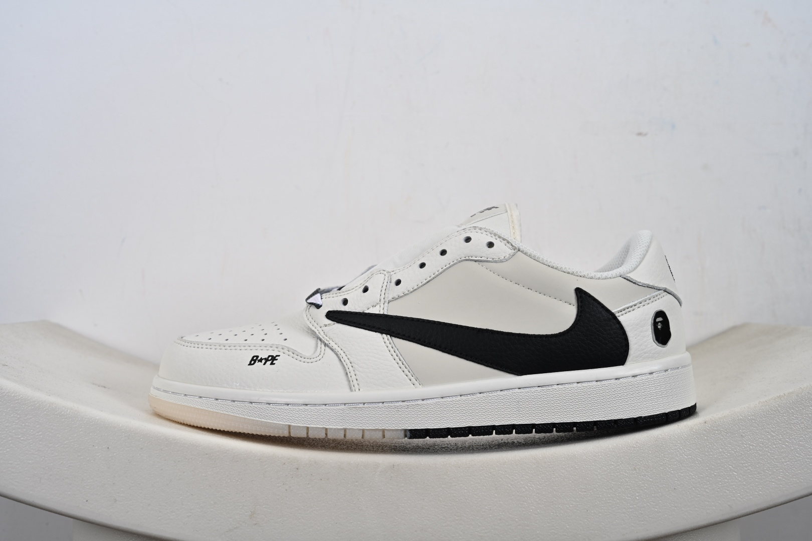 240 定制版 Travis Scott x Fragment Design x Jordan Air Jordan 1 Low SP Bape联名——“白灰” DM7866-105