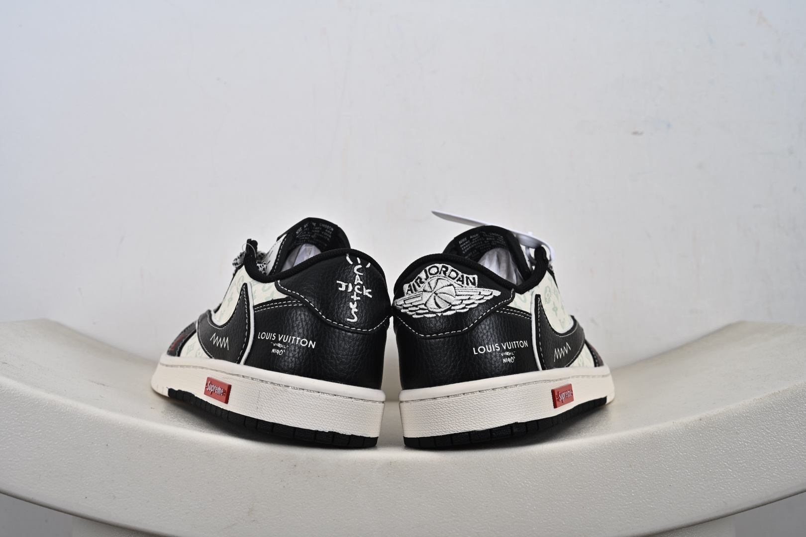 260 定制版 Travis Scott x Fragment Design x Air Jordan 1 Low SP AJ1 乔1LV联名 双拼黑荔纹 低帮文化休闲板鞋 DZ5899 CX5050-Y31