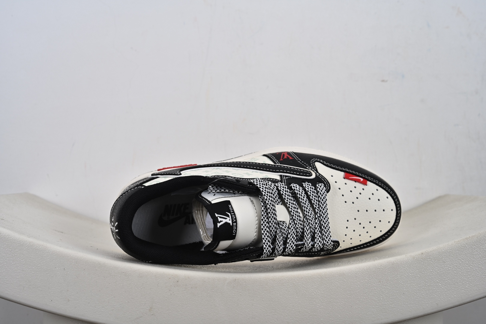 260 定制版 Travis Scott x Fragment Design x Air Jordan 1 Low SP AJ1 乔1LV联名 双拼黑荔纹 低帮文化休闲板鞋 DZ5899 CX5050-Y31