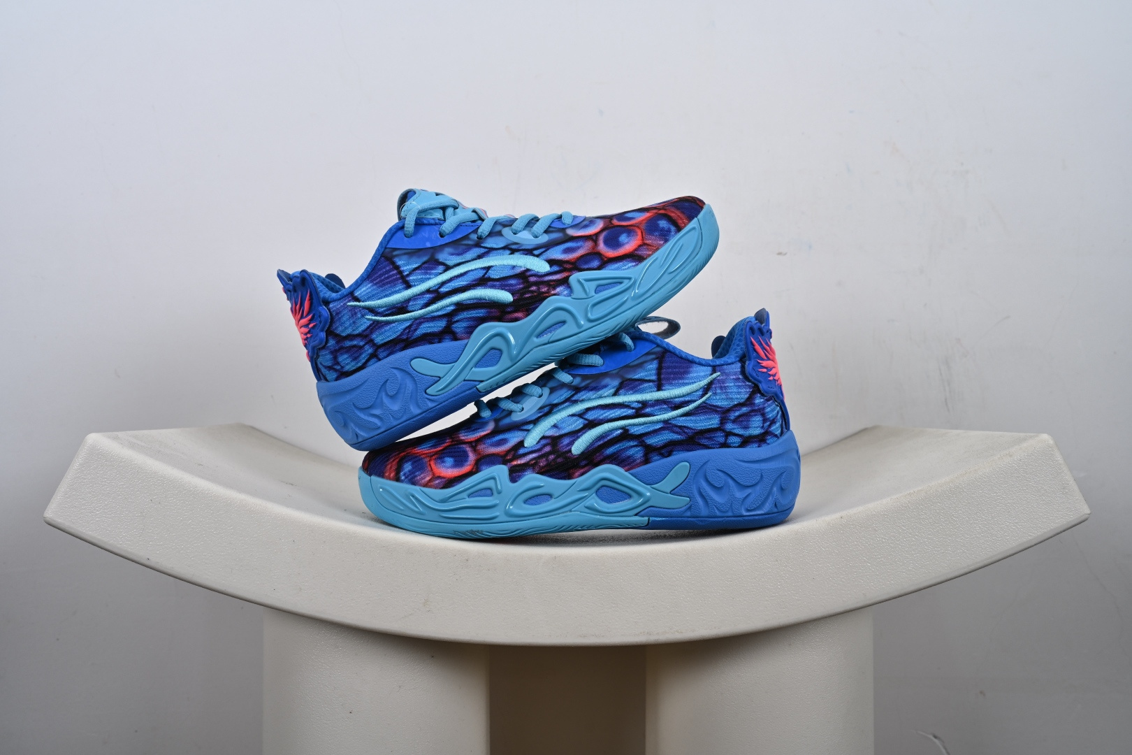 优势放店 PUMA彪马 MB.04 Low 舒适时尚 防滑耐磨 低帮 篮球鞋 货号:311318-01 带半码-L2-E7
