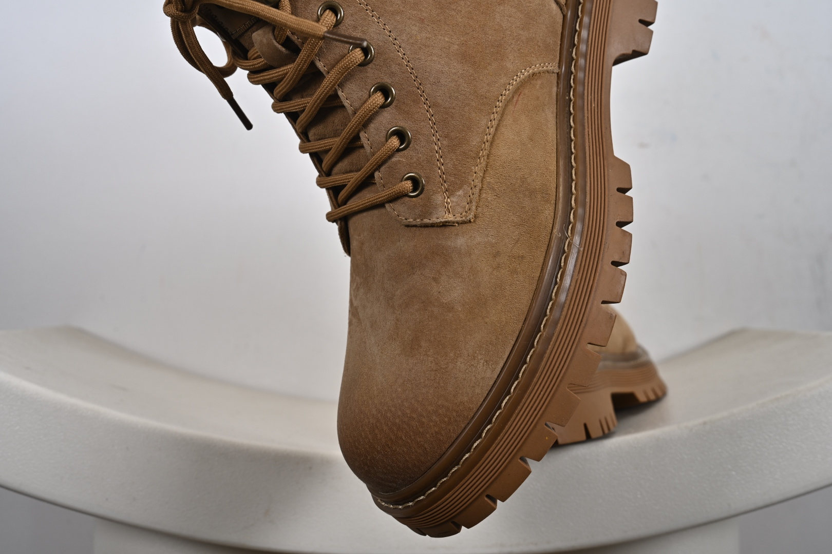300 UGG Tasman Weather Hybrid 塔斯曼混合系列 2024秋冬新品中帮轻量休闲马丁靴 U5666M