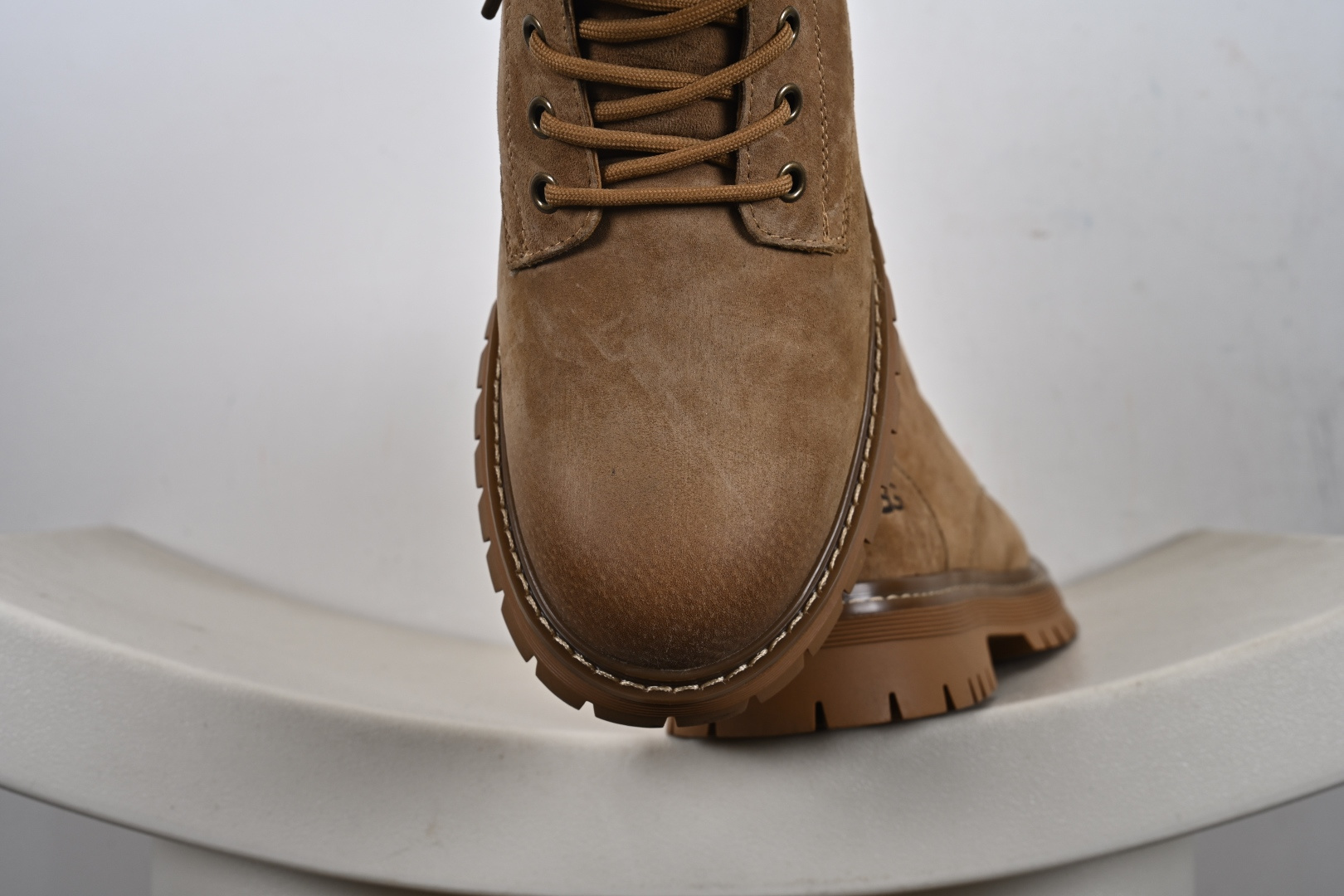 300 UGG Tasman Weather Hybrid 塔斯曼混合系列 2024秋冬新品中帮轻量休闲马丁靴 U5666M