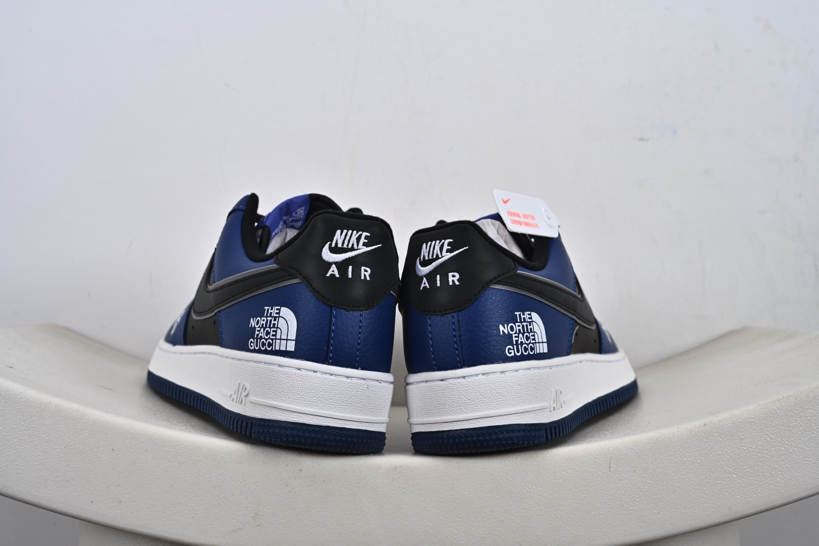 200 定制版 Nk Air Force 1‘07 Low 联名 空军一号低帮休闲板鞋 XJ9168-001