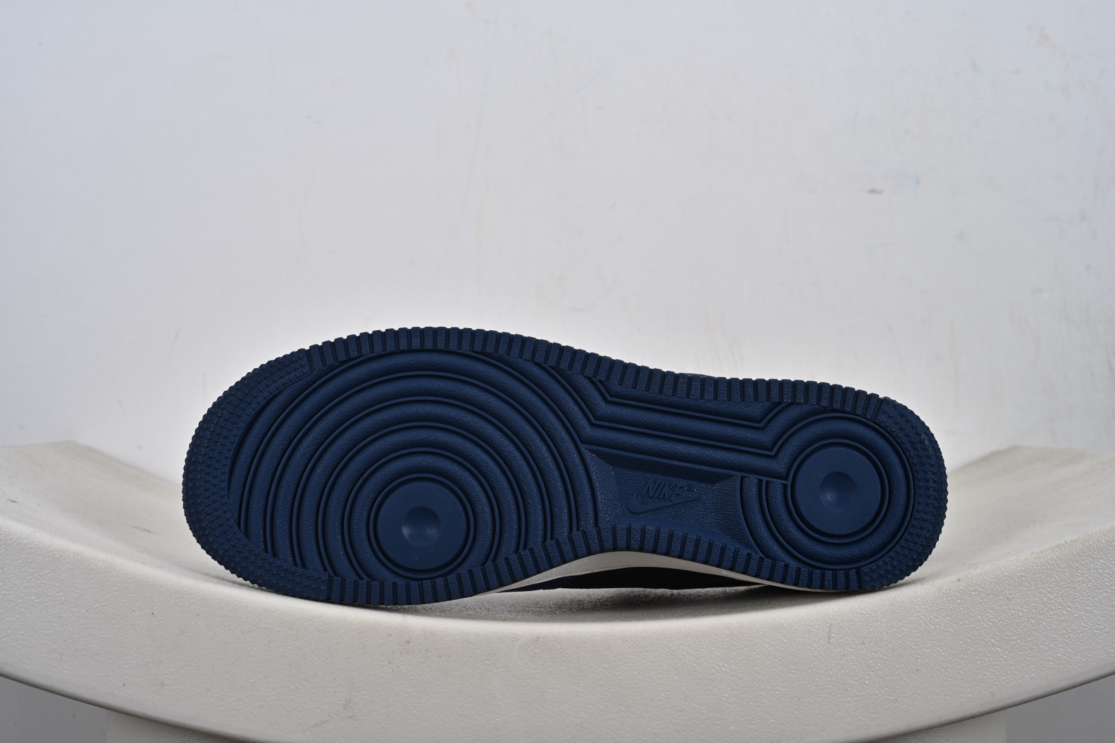 200 定制版 Nk Air Force 1‘07 Low 联名 空军一号低帮休闲板鞋 XJ9168-001