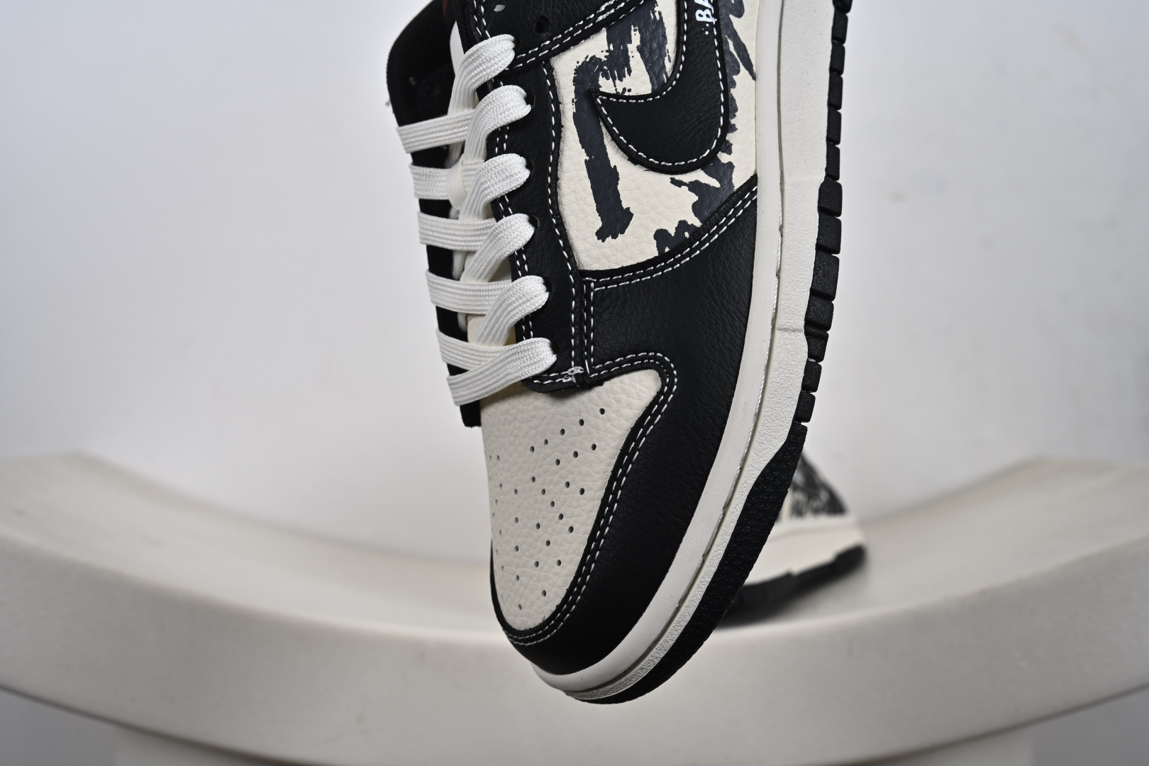 NIKE SB Dunk Low RETRO DS6608-016