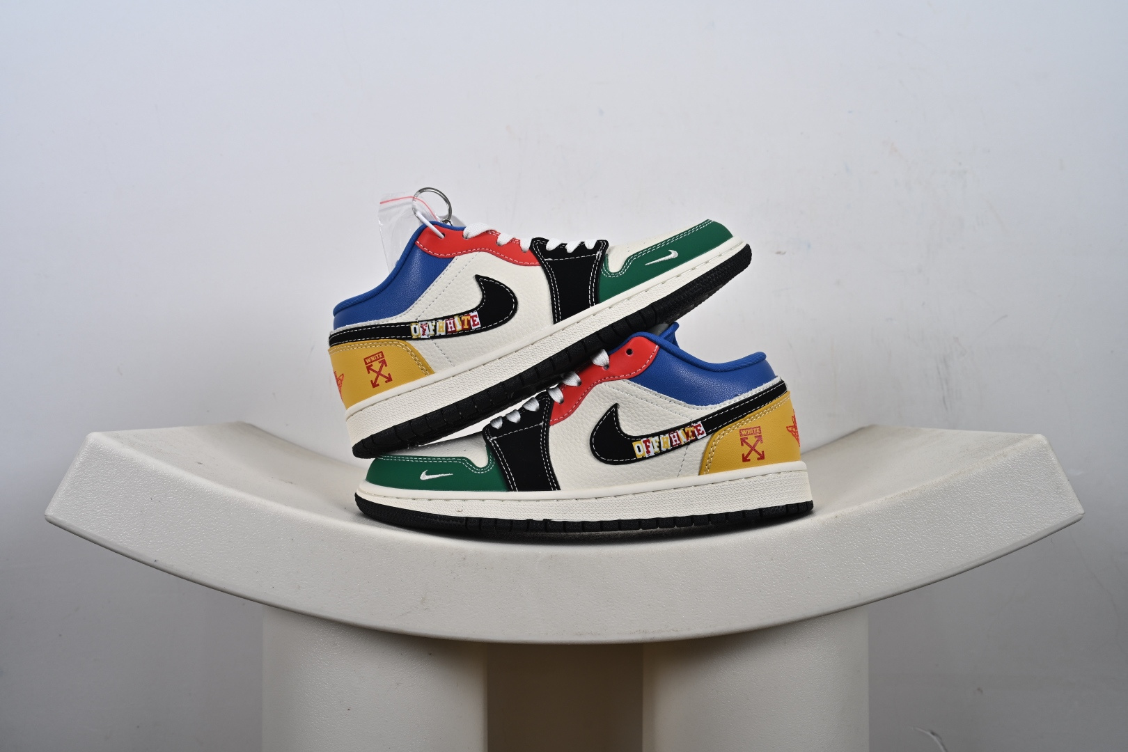 Nike AIR JORDAN 1 LOW AJ1 乔一 联名款 耐克 低帮文化篮球鞋 LB8888-001