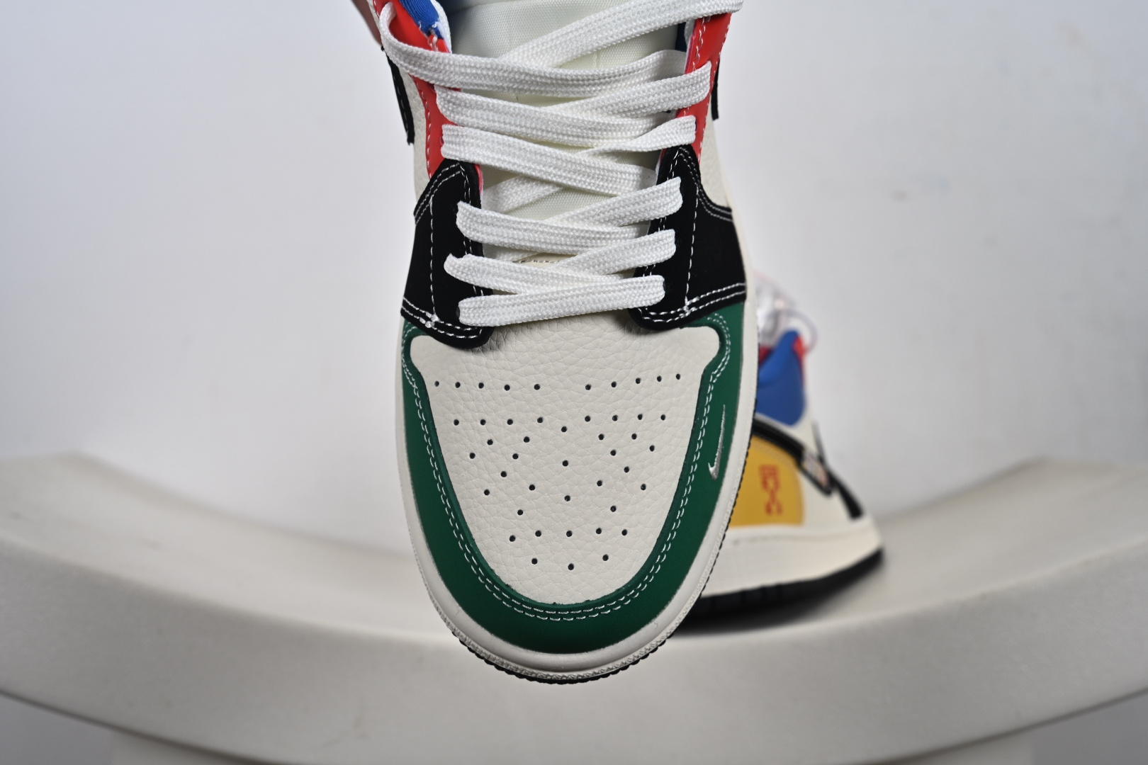 Nike AIR JORDAN 1 LOW AJ1 乔一 联名款 耐克 低帮文化篮球鞋 LB8888-001