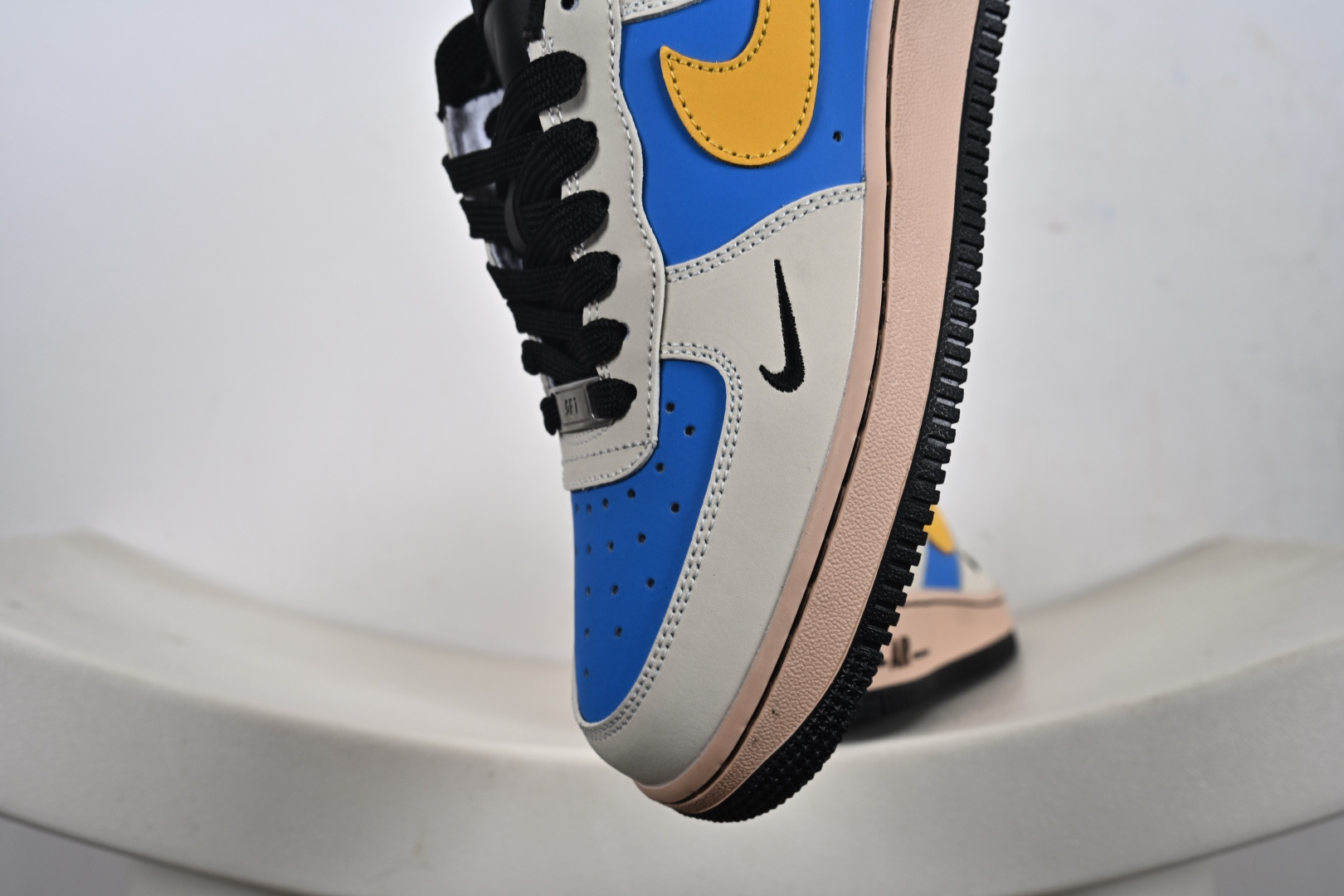 Nike Air Force 1 Low 缤纷拼接 NH0601-577