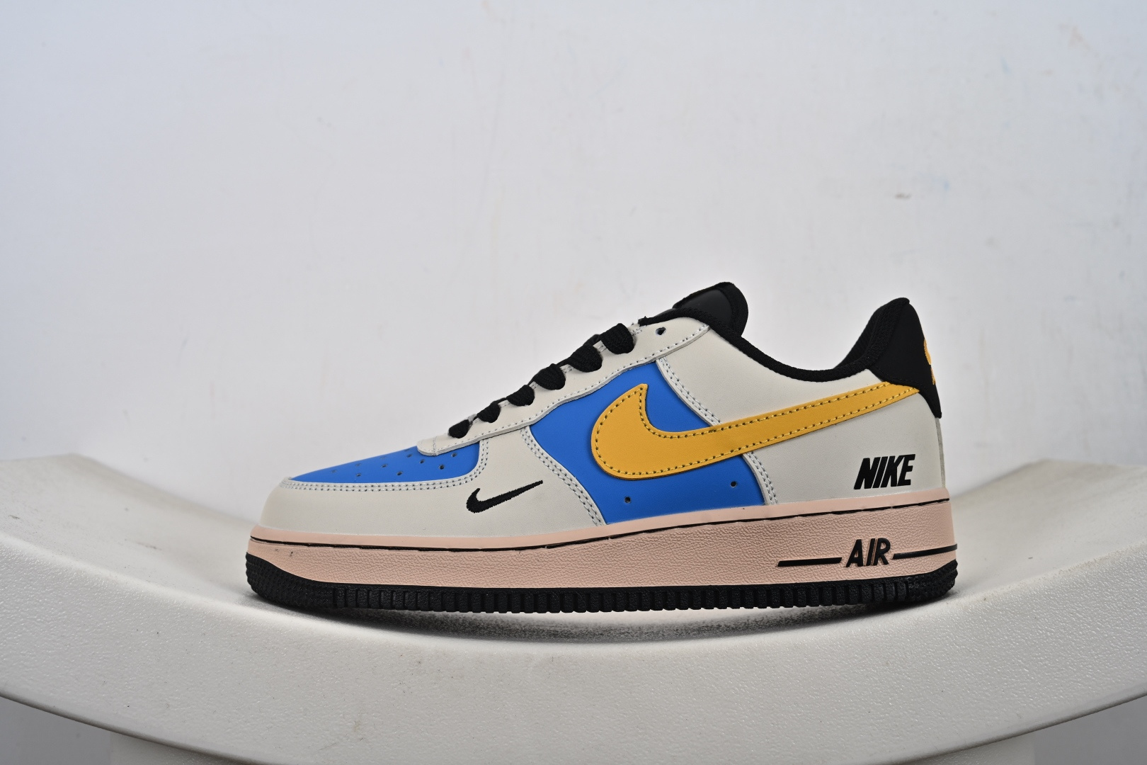 Nike Air Force 1 Low 缤纷拼接 NH0601-577