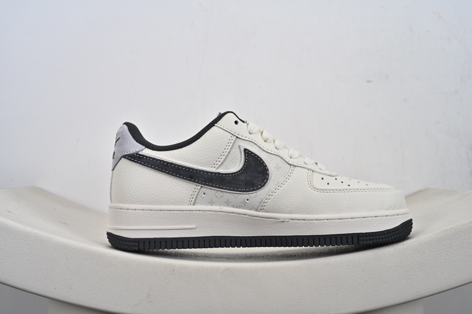 定制版 NK Air Force 1'07 Low 联名 印花米灰勾 空军一号低帮休闲板鞋 MZ9588-811-Top High Quatity Cheap Sneakers Fashion Clothing Clothes Bags handbags Shoes of all Brand wholesale With The best Quality And Beautiful Price from China Factory Chinese suppliers wholesaler seller 定制版 NK Air Force 1'07 Low 联名 印花米灰勾 空军一号低帮休闲板鞋 MZ9588-811
