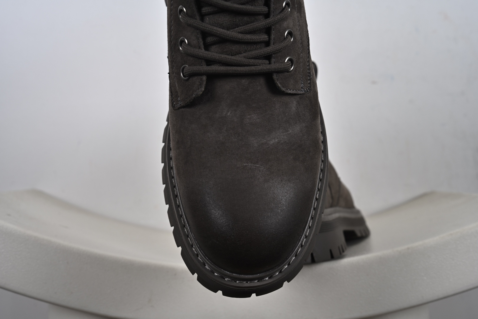 300 UGG Tasman Weather Hybrid U5666M 塔斯曼混合系列中帮轻量休闲马丁靴