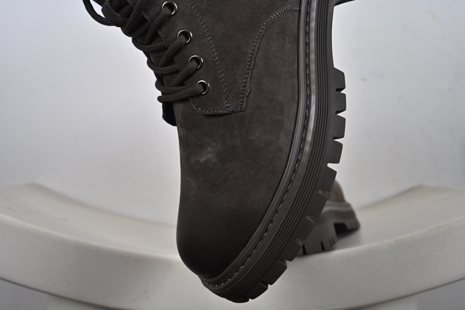 300 UGG Tasman Weather Hybrid U5666M 塔斯曼混合系列中帮轻量休闲马丁靴