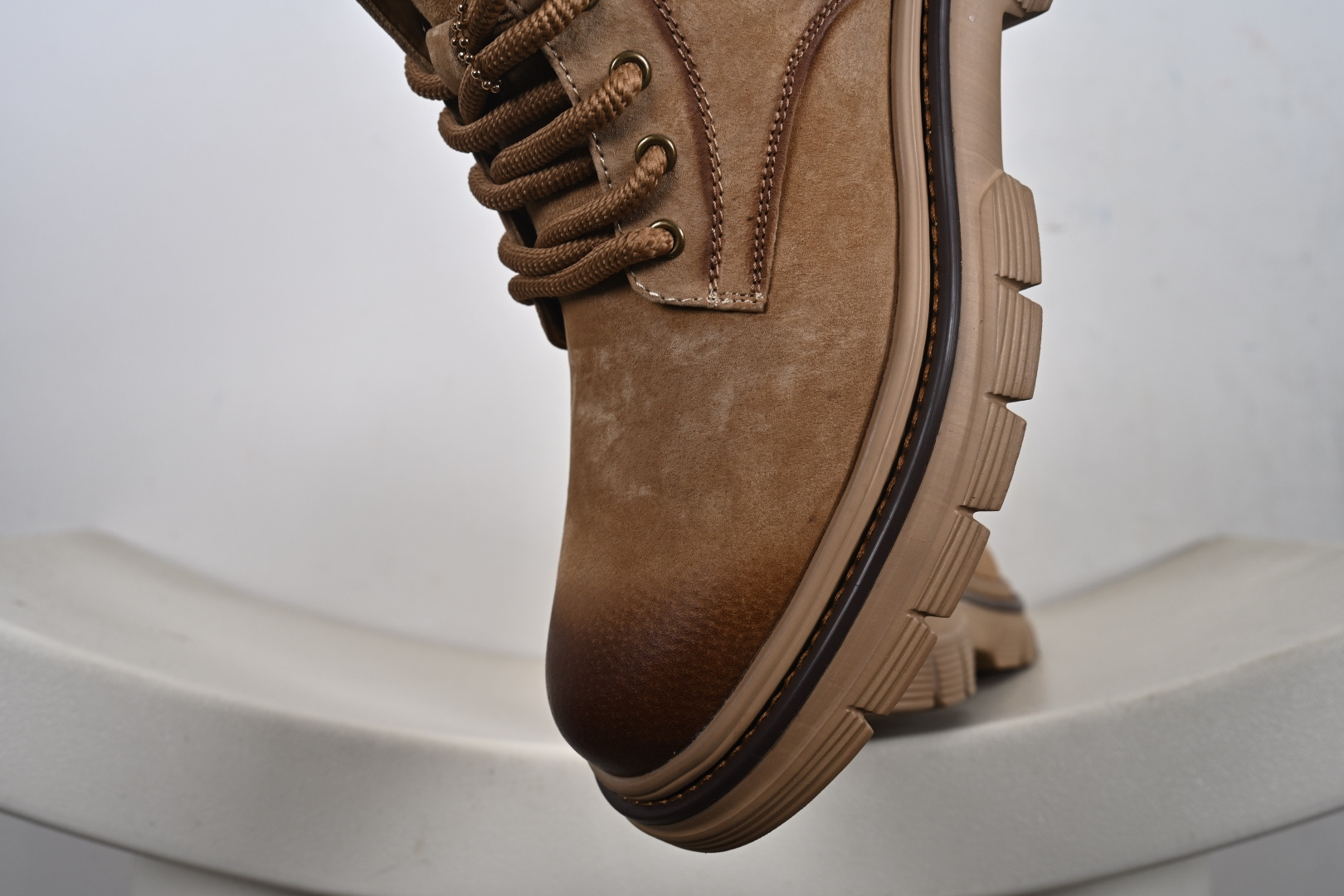 300 Timberland 添柏岚/天伯伦 秋冬新品 户外轻量加绒休闲大黄靴 TB10036M