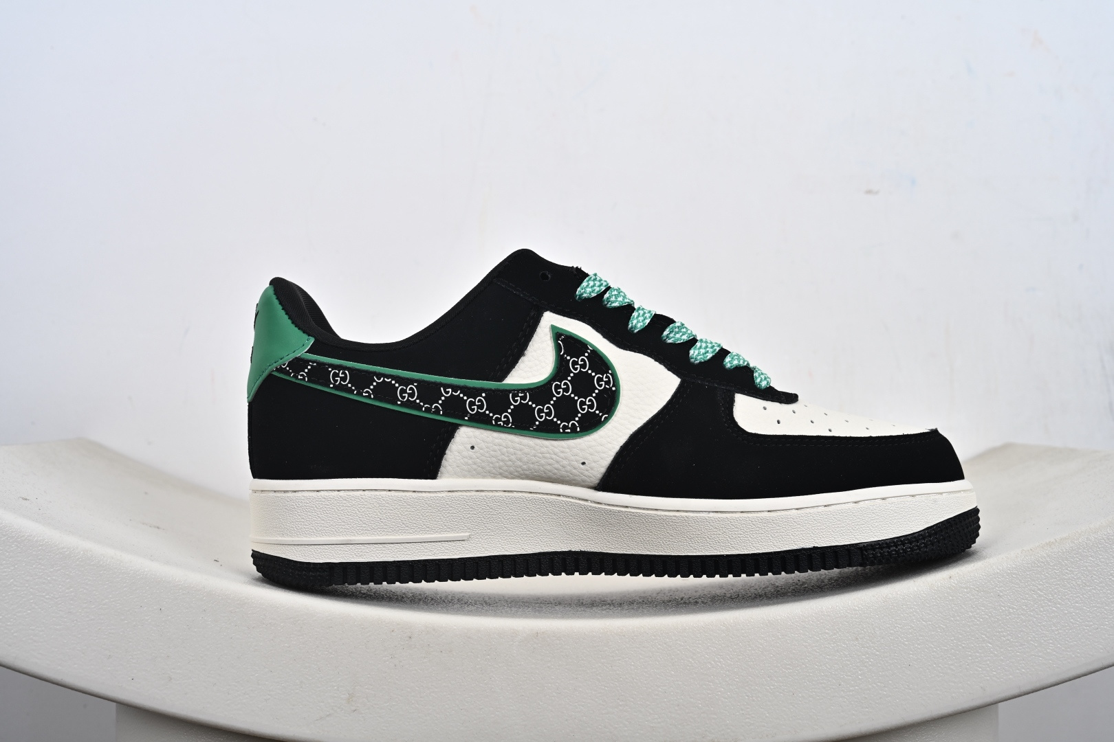 NIke Air Force 1 '07 Low 空军一号低帮 运动鞋 休闲鞋 KJ1688-024