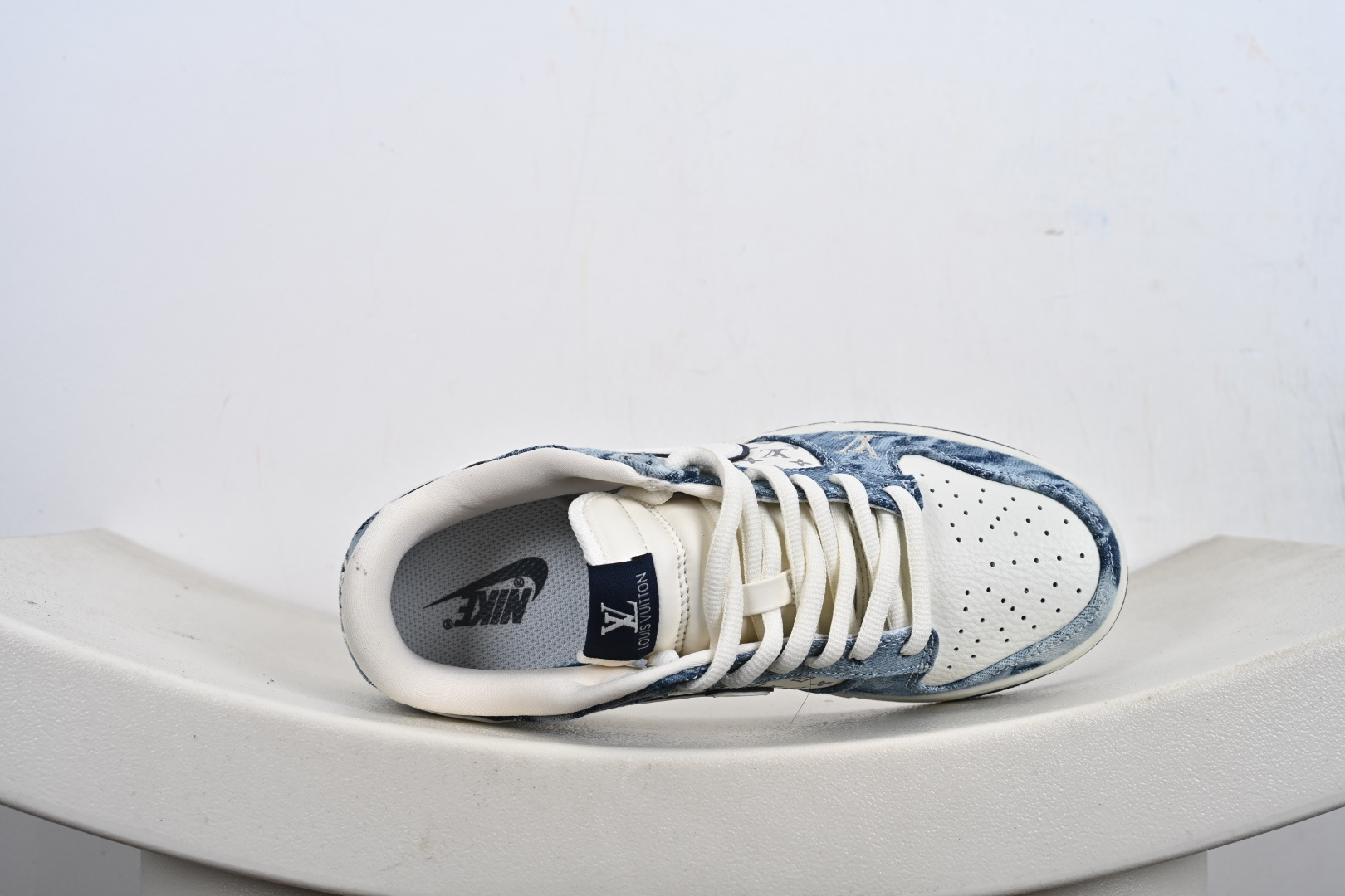 Nike DUNK Low LV联名 低帮休闲板鞋 YF9511-903