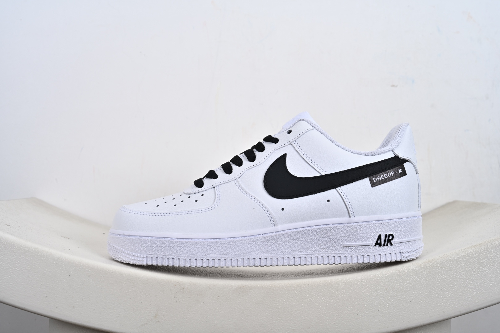 Nike Air Force 1 Low 白黑雄途 ZH0316-135