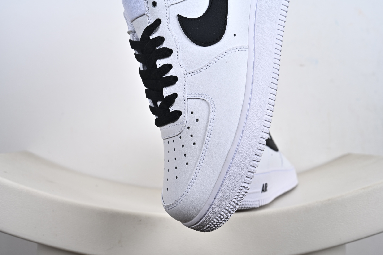 Nike Air Force 1 Low 白黑雄途 ZH0316-135