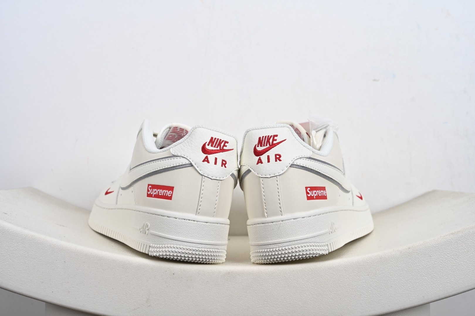 Nike Air Force 1 Low Supreme联名 CS5288-052
