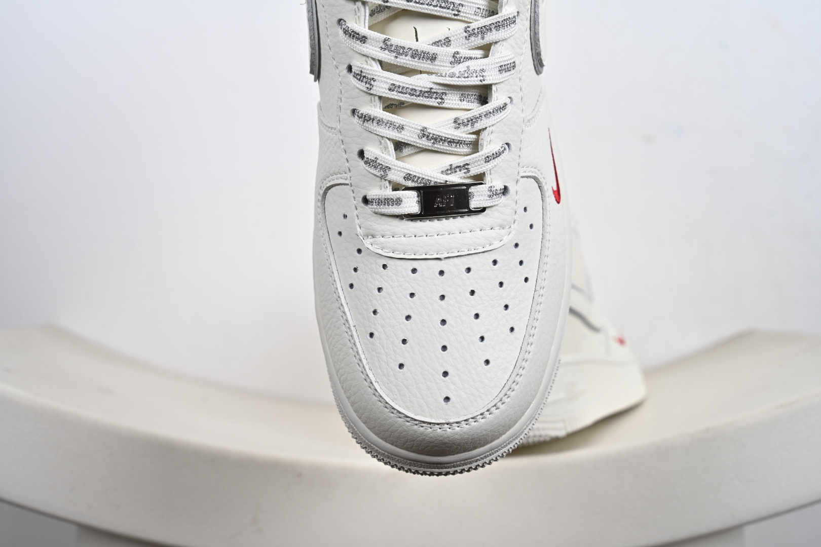 Nike Air Force 1 Low Supreme联名 CS5288-052