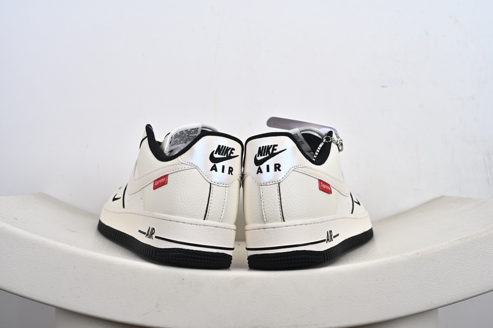 Nike Air Force 1'07 Low Supreme联名 米黑边 空军一号低帮休闲板鞋 XX3168-220
