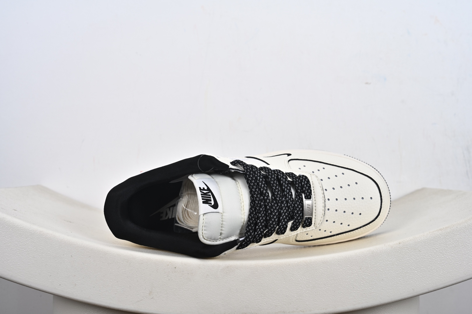 Nike Air Force 1'07 Low Supreme联名 米黑边 空军一号低帮休闲板鞋 XX3168-220