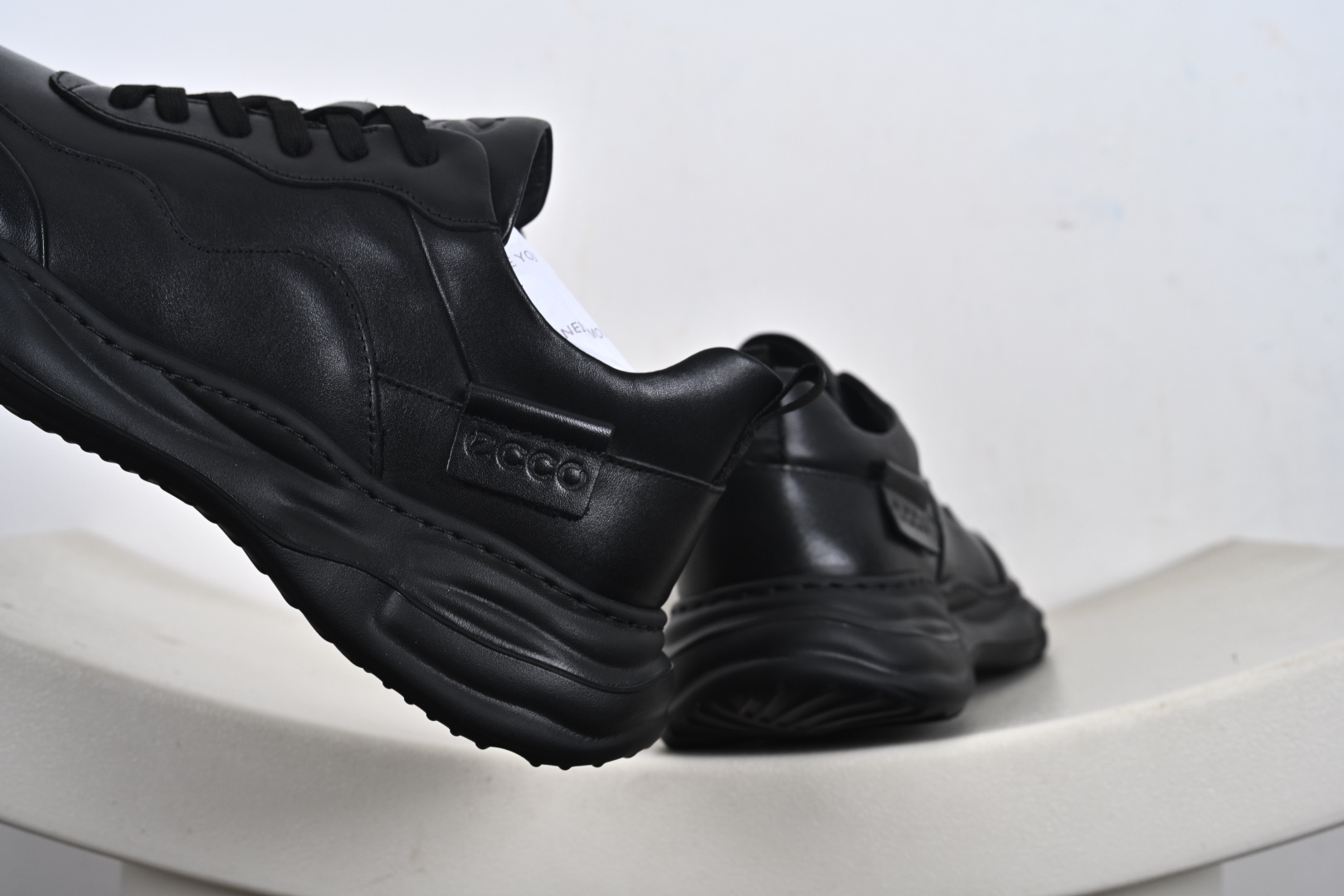 300 Ecco 爱步 春季新款柔酷系列 松紧带套脚休闲运动鞋 518821-Chinese UA Cheap High Quatity Brand Clothes Bags handbags Sneakers wholesale wholesaler seller from China Factory suppliers Fashion Clothing Shoes best Quality Beautiful Price 300 Ecco 爱步 春季新款柔酷系列 松紧带套脚休闲运动鞋 518821