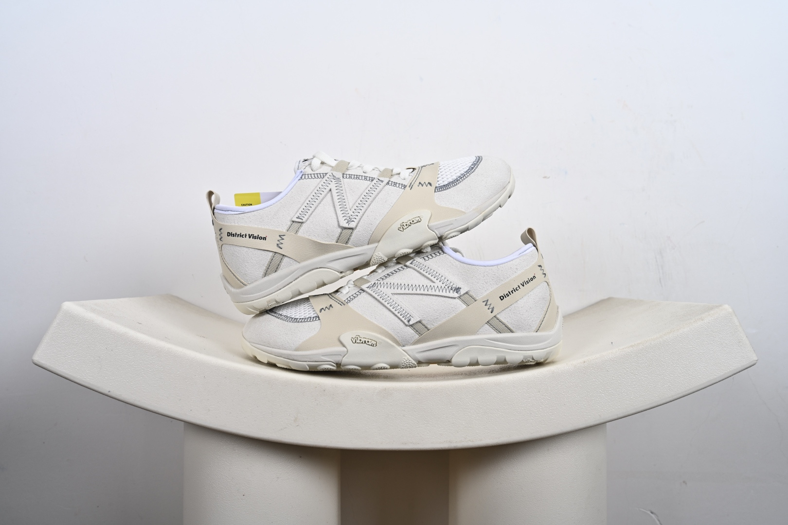 支持放店 New Balance MT10系列 NB新百伦 薄底赤足鞋 实拍首发 防滑耐磨平衡轻便 低帮休闲城市通勤跑步鞋 官方货号:MT10ODI 1-E4