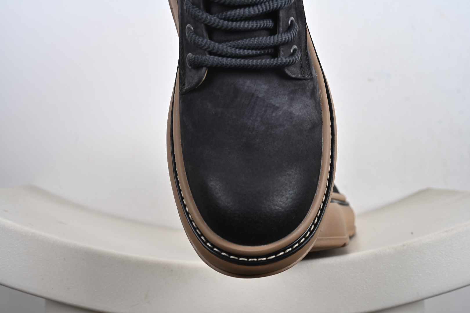 300 Timberland 添柏岚/天伯伦 秋冬新品 户外轻量 休闲大黄靴 TB10035