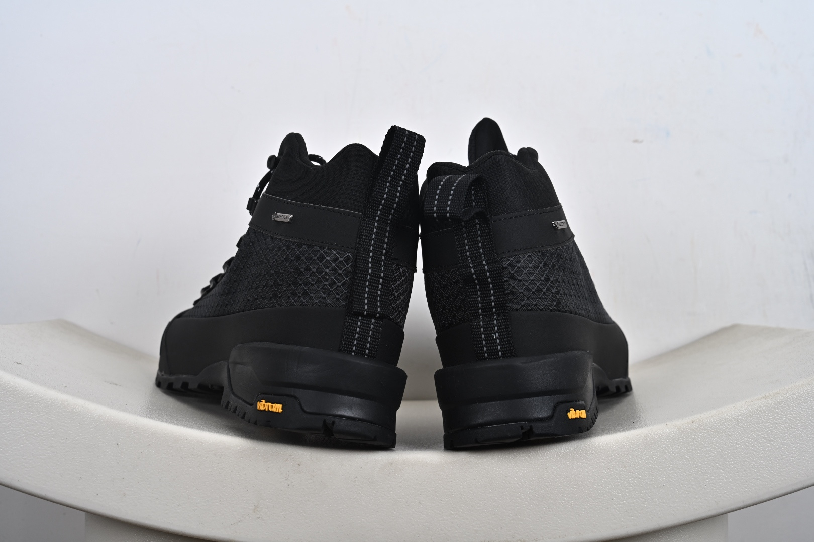 280 北面THE NORTH FACE Soukuu Glenclyffe Tnf 高帮户外防水机能鞋 NFOA84SEO41-090