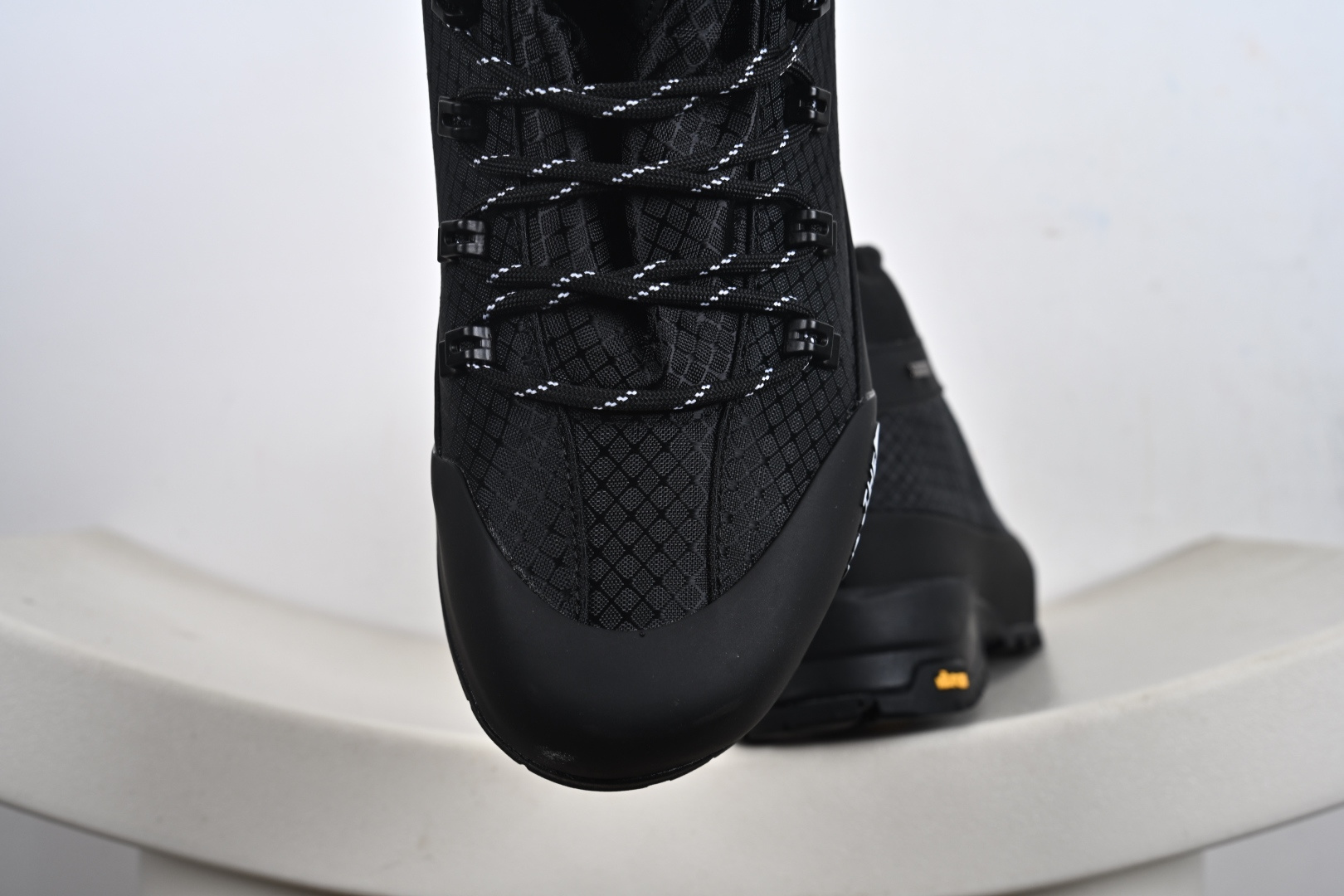 280 北面THE NORTH FACE Soukuu Glenclyffe Tnf 高帮户外防水机能鞋 NFOA84SEO41-090