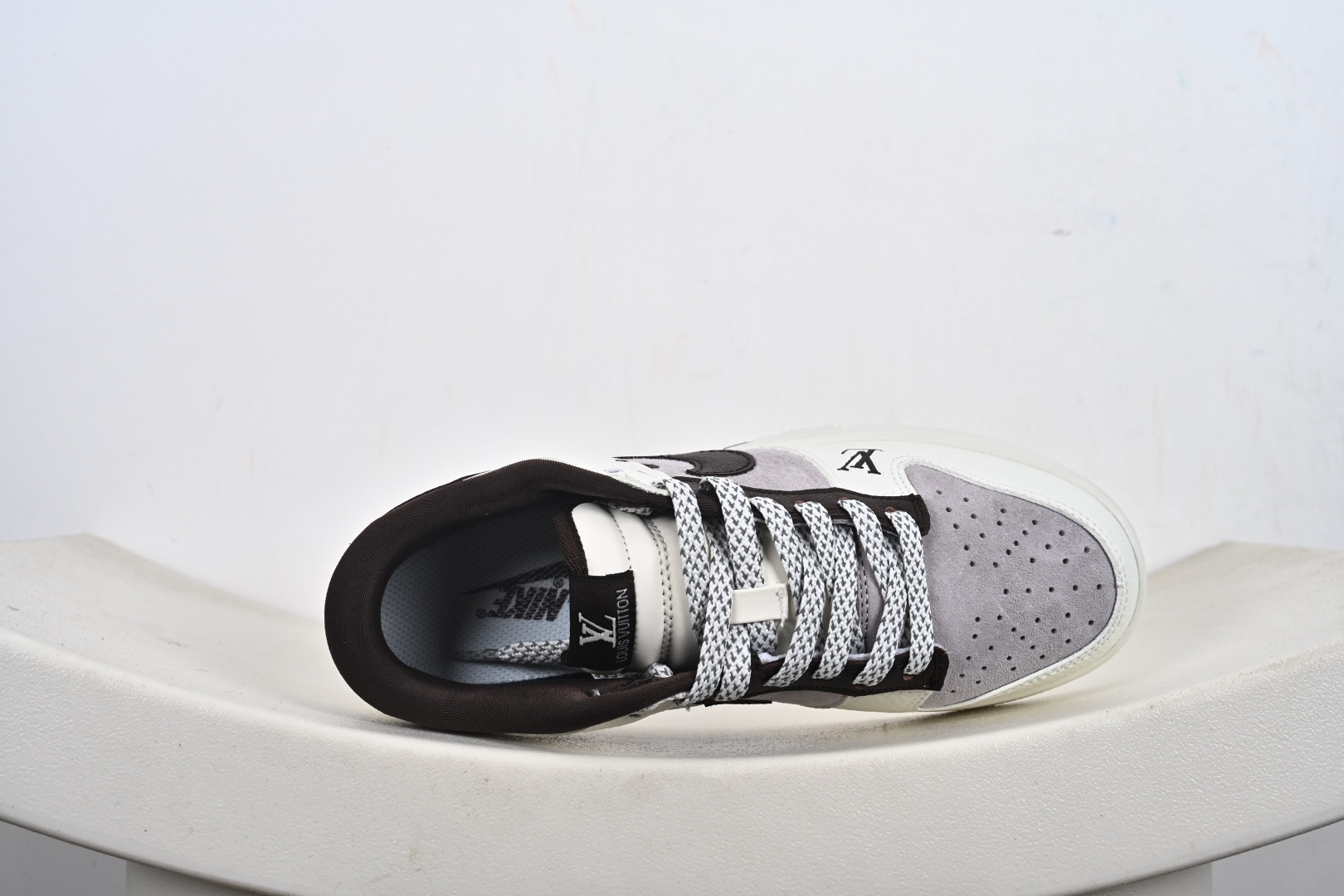 LV x NK SB Dunk Low 低帮LV联名白咖啡米白棕红 YF9511-906