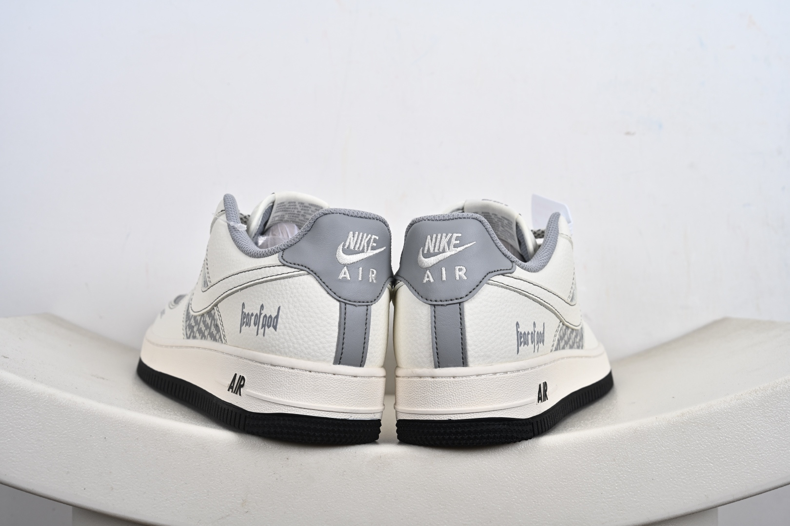 定制版 NIke Air Force 1'07 Low FOG联名 米灰黑满天星 空军一号低帮休闲板鞋 JP8028-008
