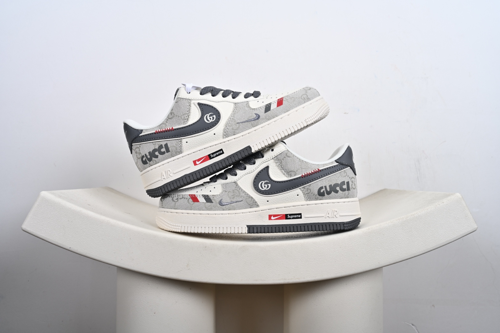 定制版 Nike Air Force 1’07 Low 古驰联名 花纹米灰红 空军一号低帮休闲板鞋 MZ9588-808