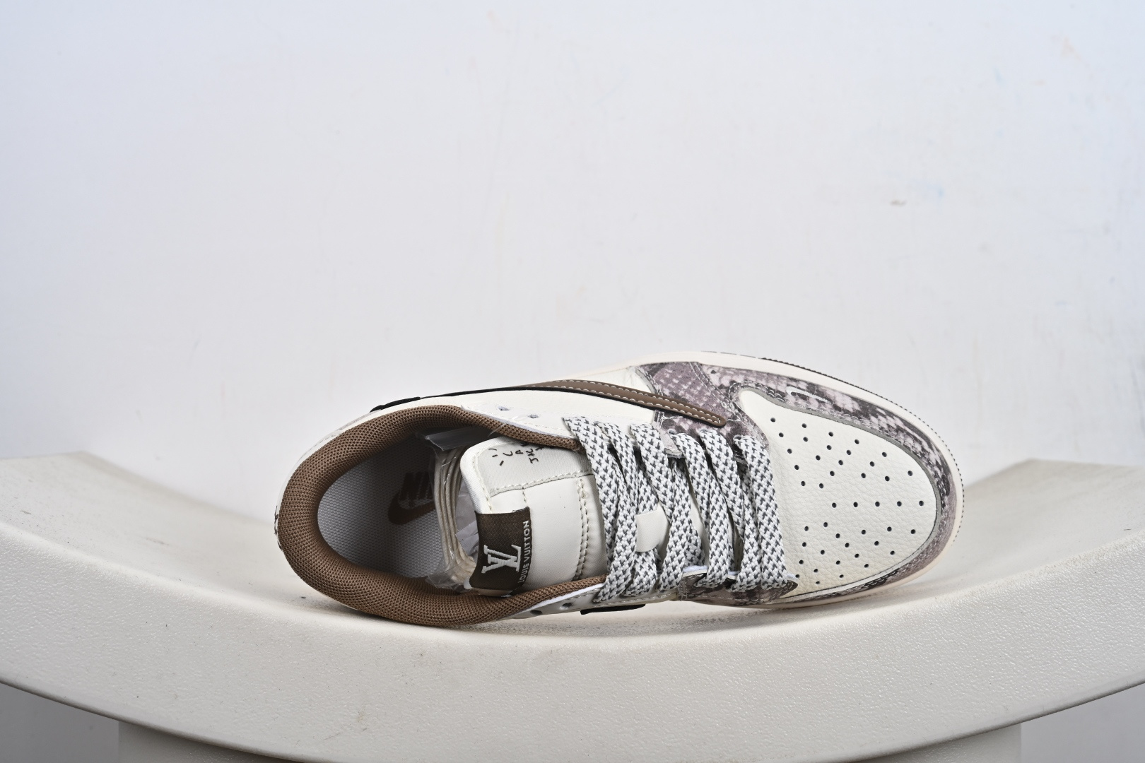 定制版Travis Scott x Fragment Design x Jordan Air Jordan 1 Low SP “LV联名——棕蟒纹” XS7089-618