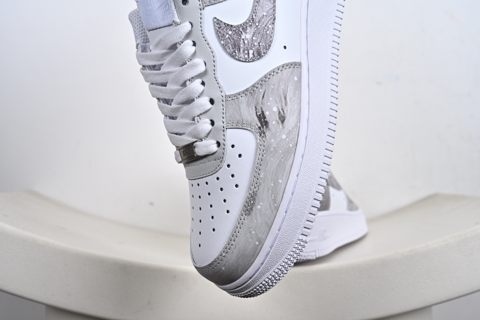 Nike Air Force 1 Low 银河灰 ZH0316-131