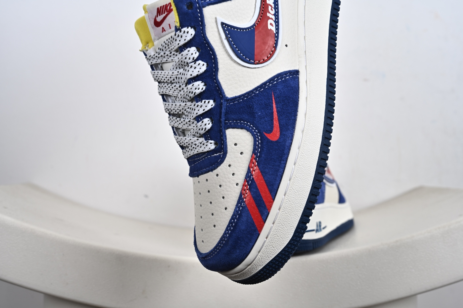 定制版NIke Air Force 1 '07 Low “Dickies联名——白蓝猪八”空军一号 低帮 运动鞋 休闲鞋 SY1388-006