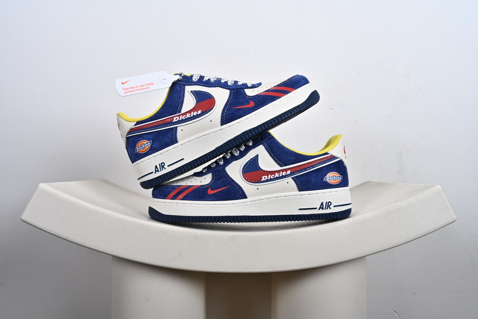 定制版NIke Air Force 1 ’07 Low “Dickies联名——白蓝猪八”空军一号 低帮 运动鞋 休闲鞋 SY1388-006