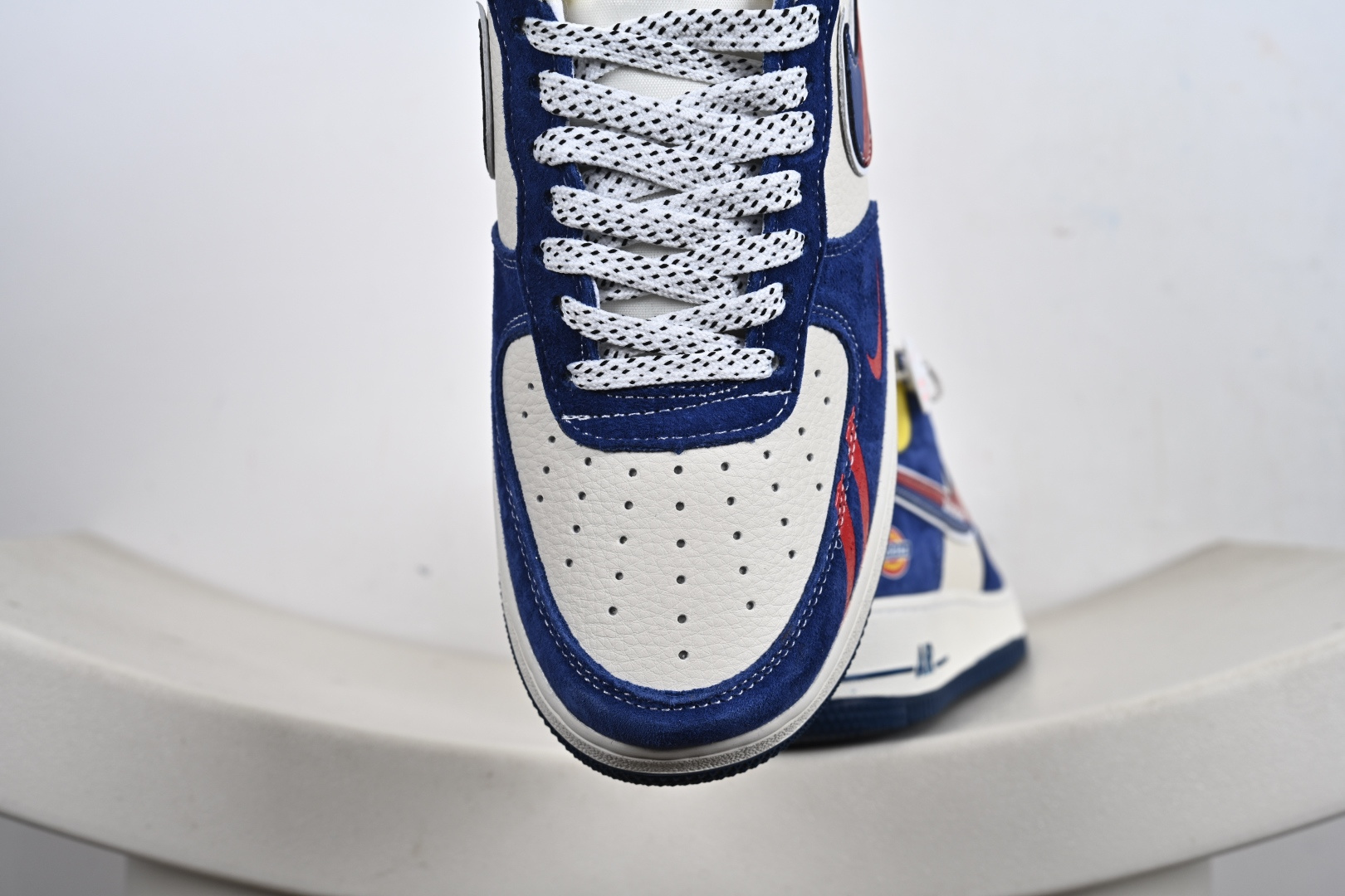 定制版NIke Air Force 1 '07 Low “Dickies联名——白蓝猪八”空军一号 低帮 运动鞋 休闲鞋 SY1388-006