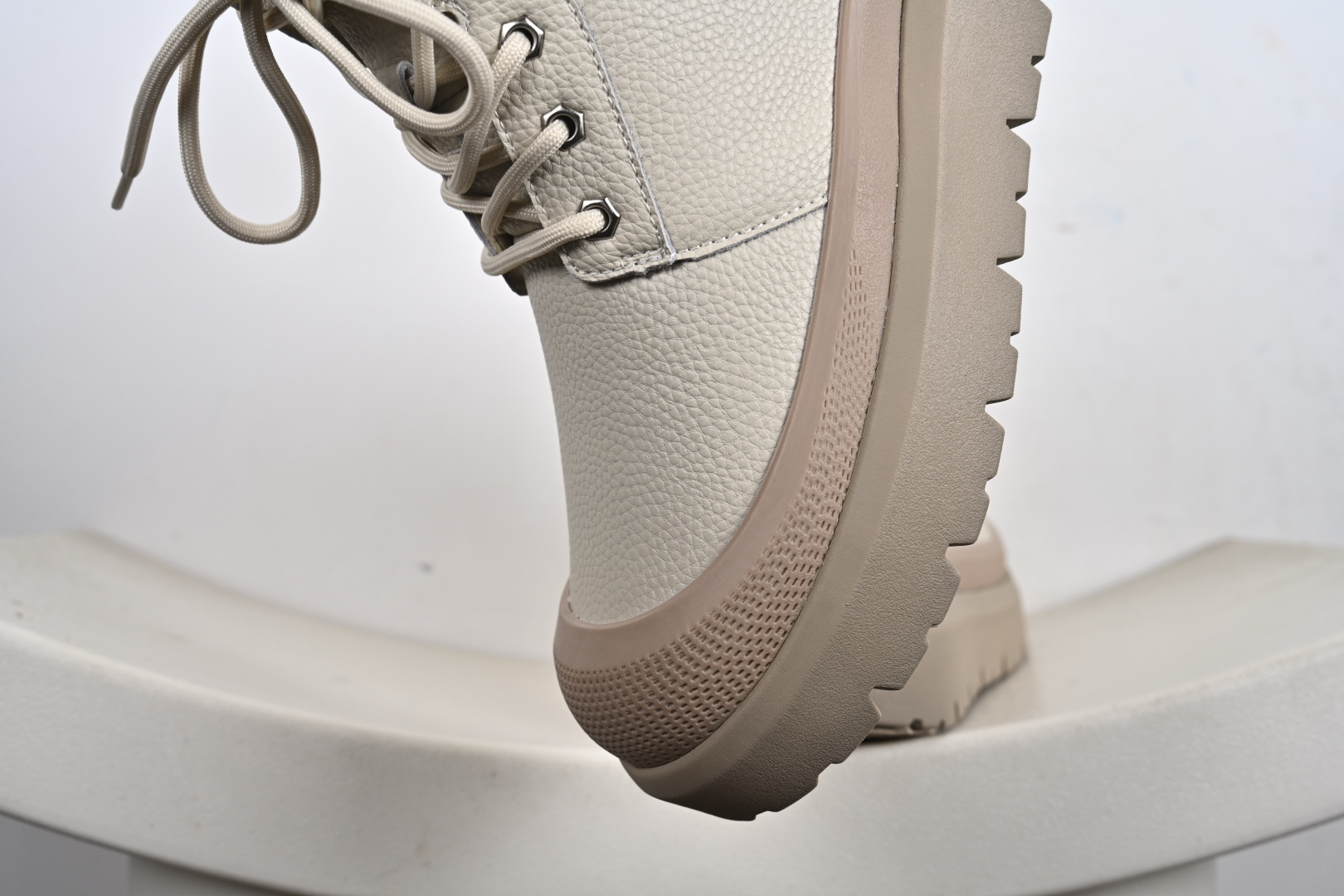 320 平台外贸专供 UGG Neumel Weather Hybrid 高帮雪地靴 1158208