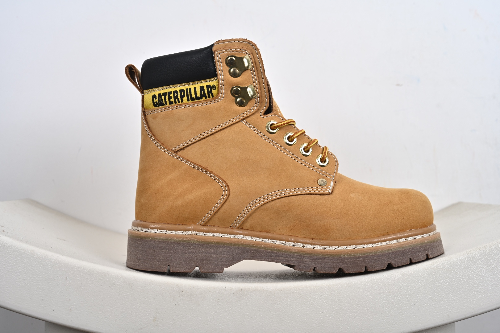 260 硬汉推土机品牌CAT卡特 BRUISERB4C Founder 高帮加绒马丁靴冬季户外休闲鞋潮流工装靴“麦黄黑水晶底 P441009G3UDR401