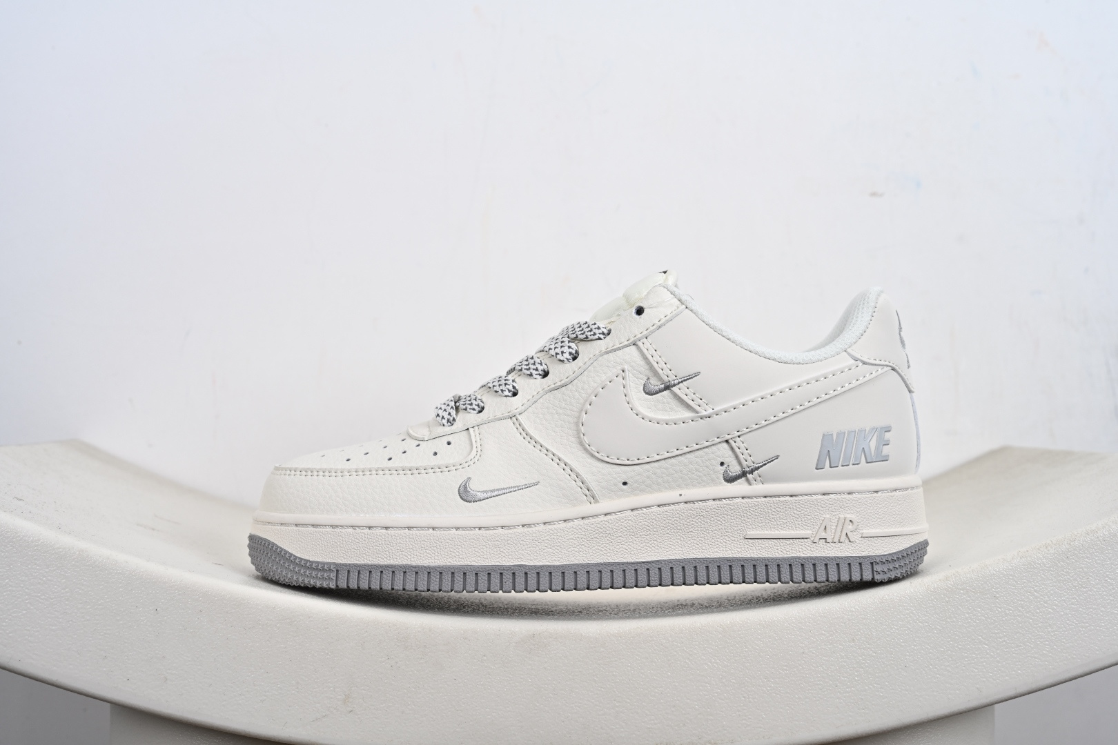 240 Nike Air Force 1 '07 Low 米灰满天星 空军一号低帮休闲运动板鞋 XX3168-185