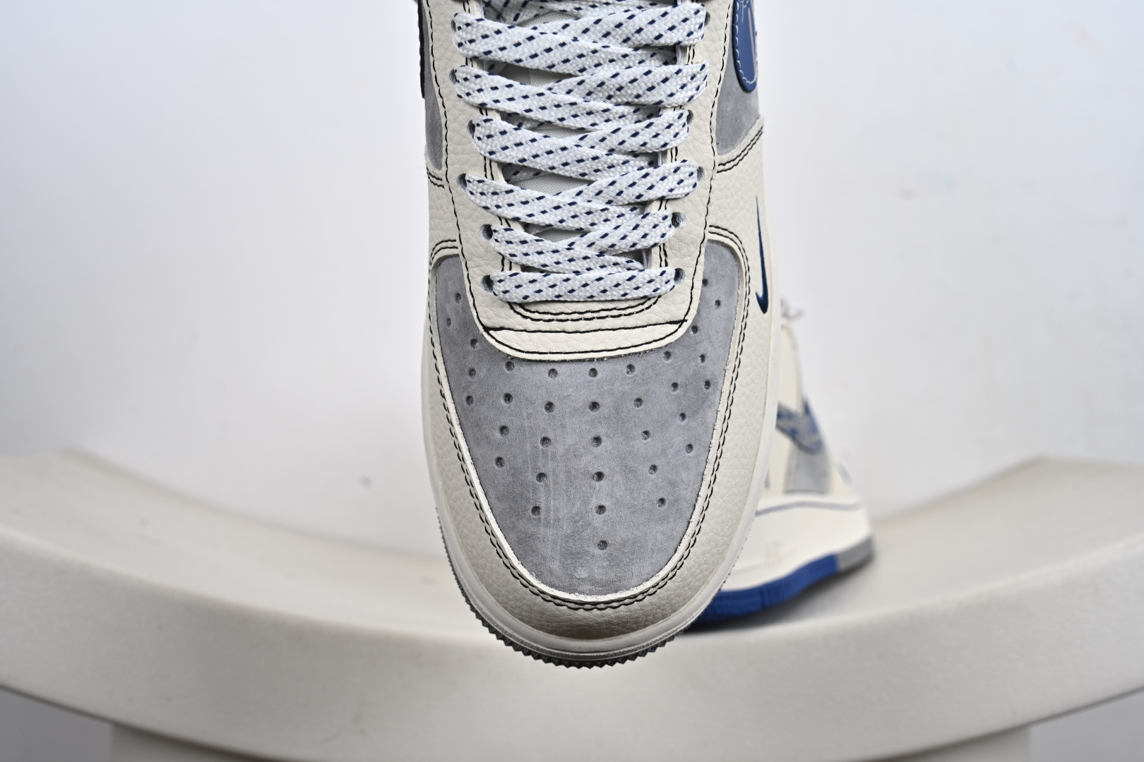 240 定制版 Nike Air Force 1'07 Low 斯图西联名 双拼花蓝勾 空军一号低帮休闲板鞋 XL1979-123