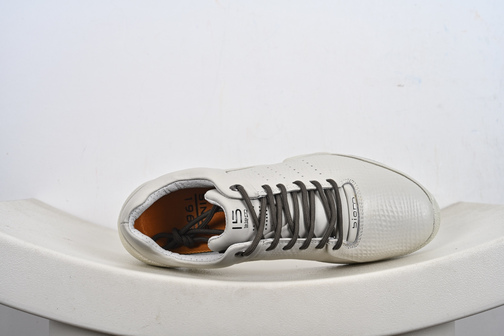 240 Ecco 爱步 真皮防滑健步休闲皮鞋 800334-61092